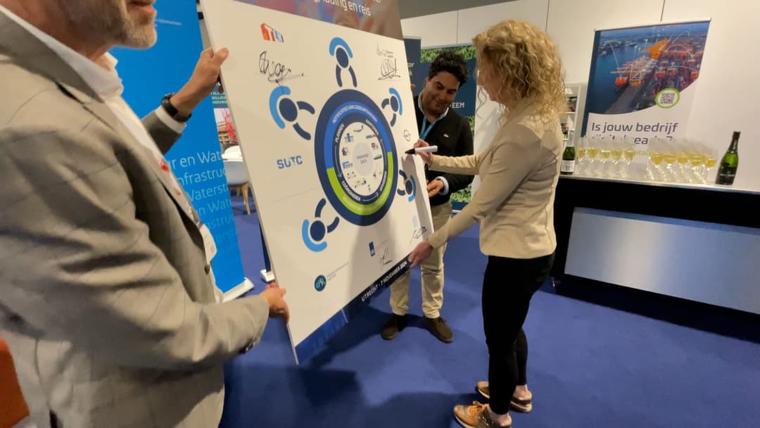 IMG_2611.00_00_33_33.Still004