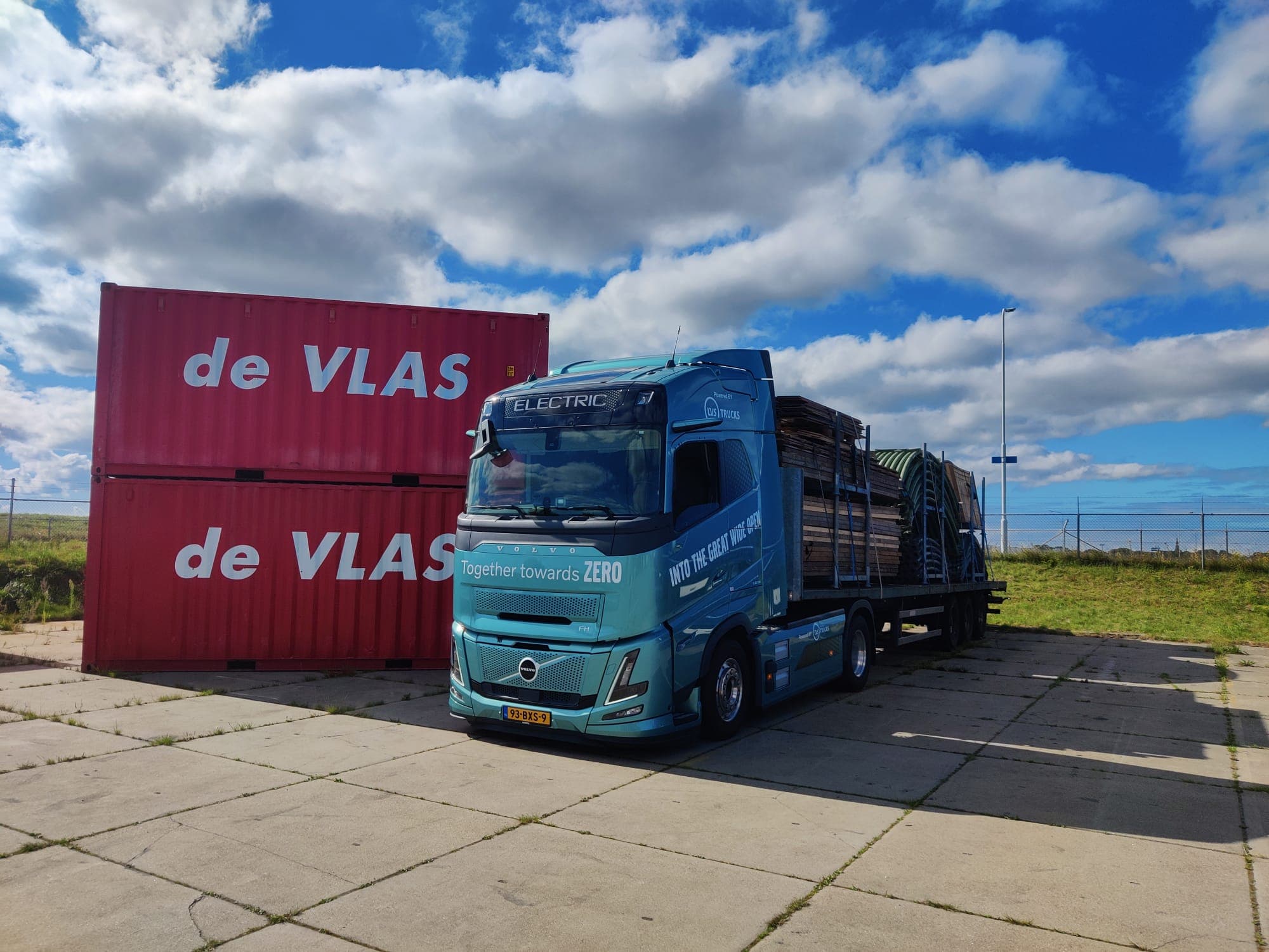 WhatsApp Image 2025-08-18 at 11.35.44